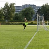 Gutauer_Tormann_bei_der_Arbeit_-_skvlinz_vs_union_gutau_20130713_0260.jpg