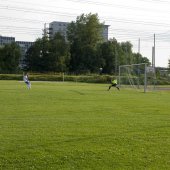 Zweiter_elfer_-_Leider_ein_Lattenschuss_-_skvlinz_vs_union_gutau_20130713.jpg